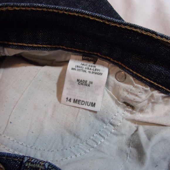 Levi's Perfect Slimming Jeans Boot Cut Size 14 M - Picture 3 of 5
